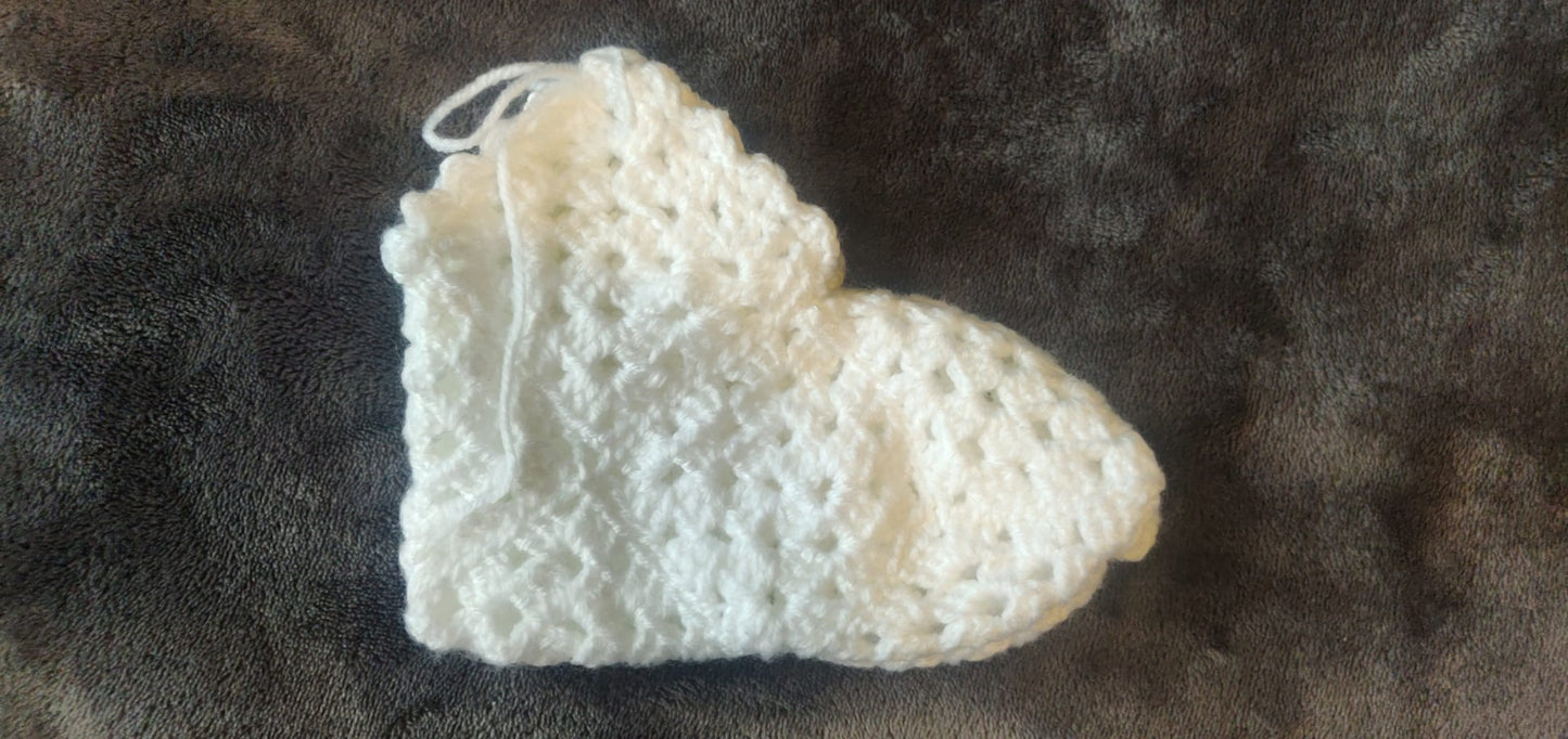 Valkoiset lasten villasukat